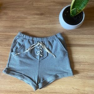 Gray tie-up/shoe lace up detail shorts